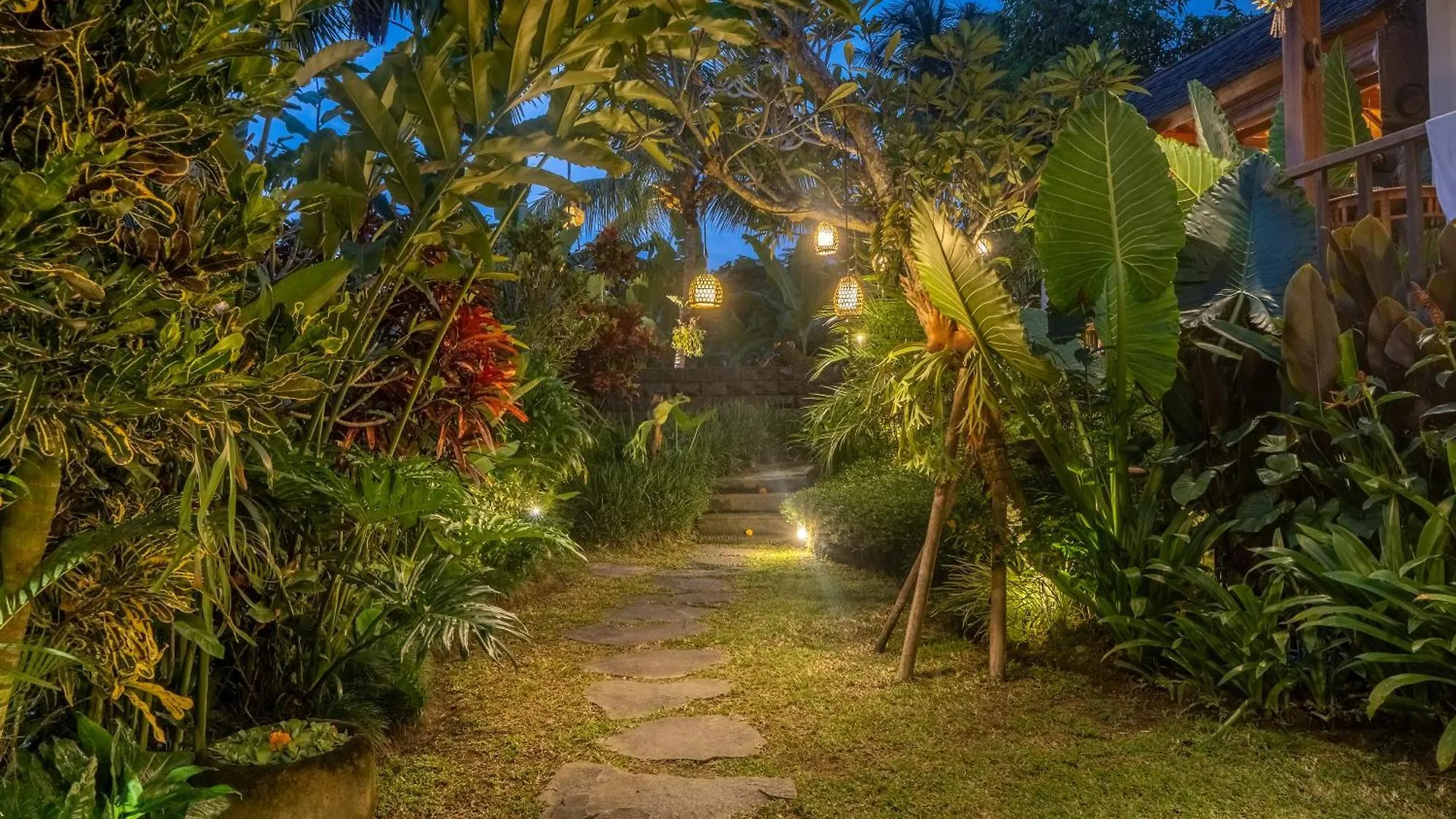 Hotel Mahadana Ubud