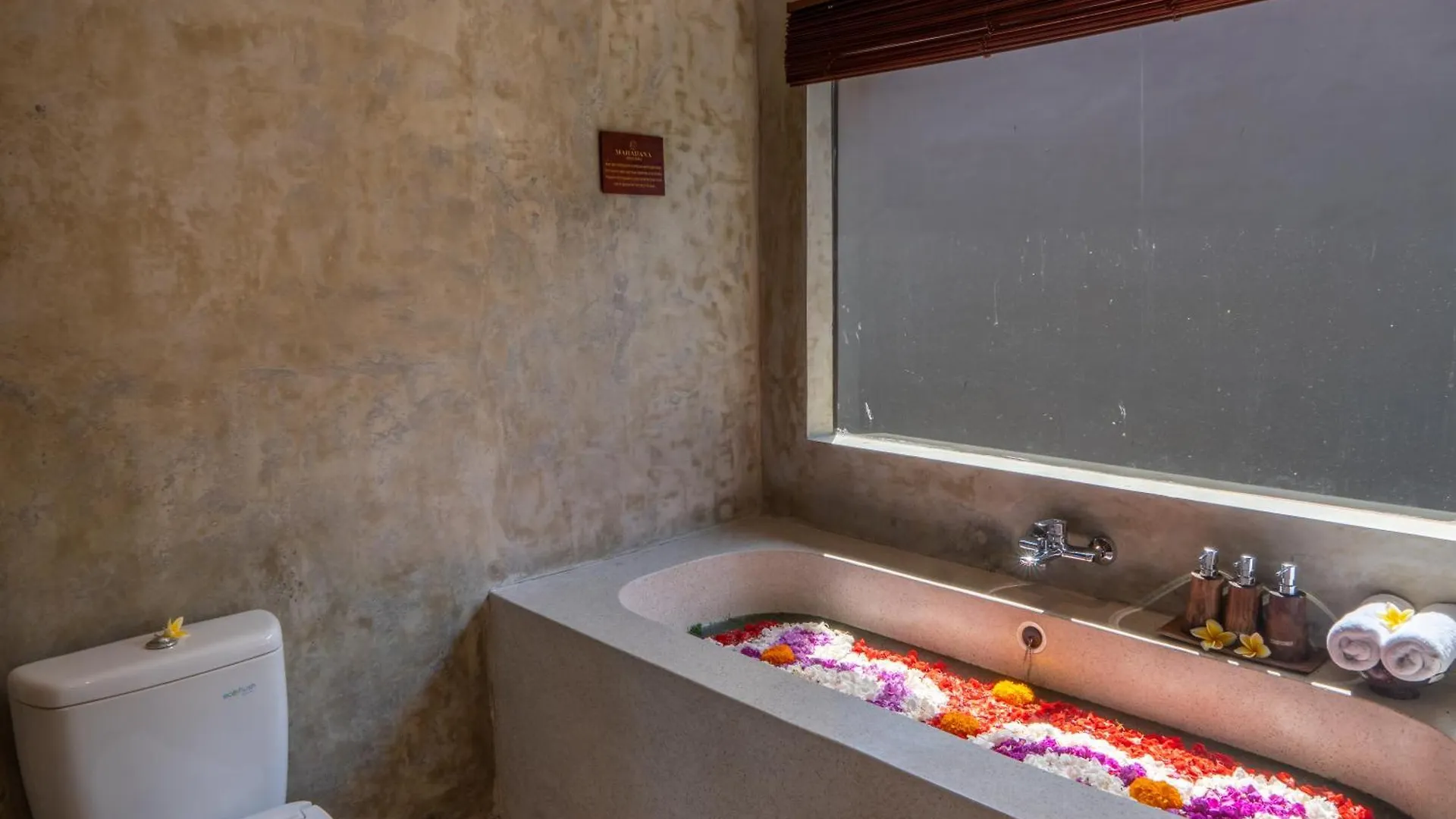 *** Hotel Mahadana Ubud Indonesië